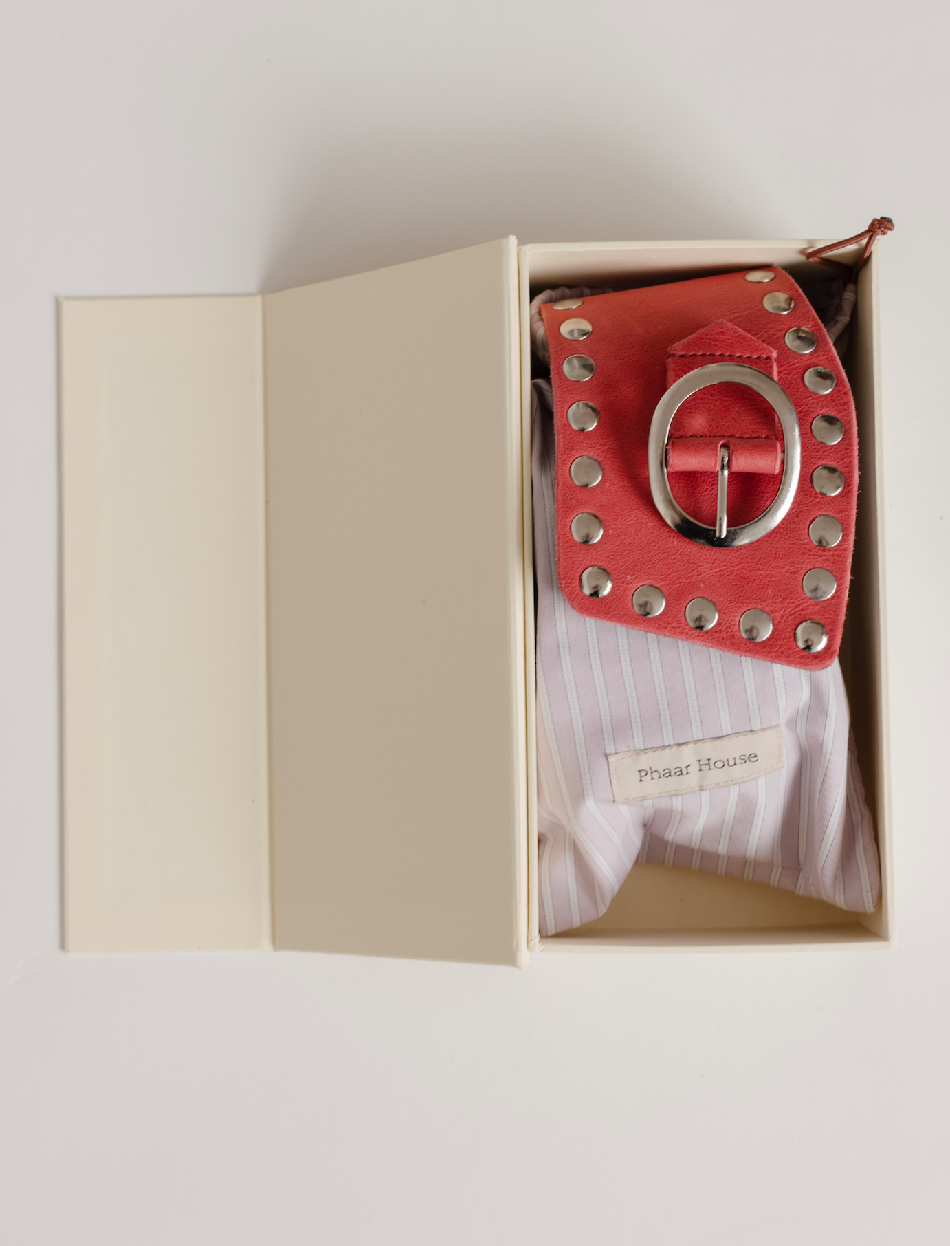 El Cinturón - Rojo Cereza